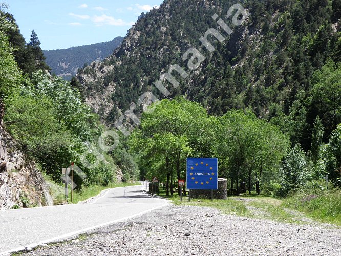 La frontière Andorre-Espagne sur la route d'Os de Civis